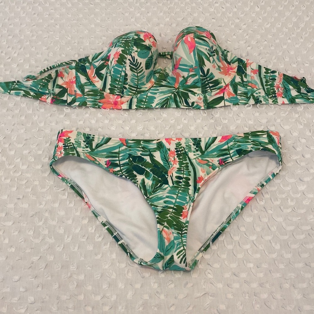 Old Navy Swimsuit